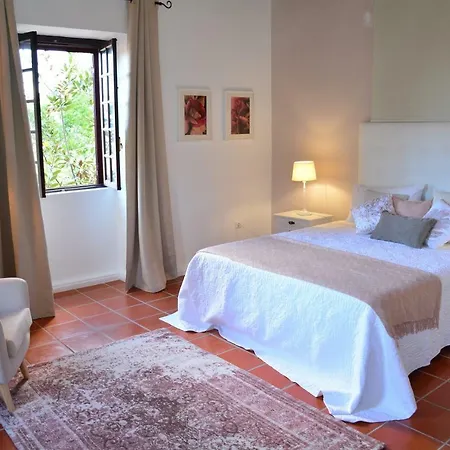 Solar Arco De Sao Jorge * سانتانا