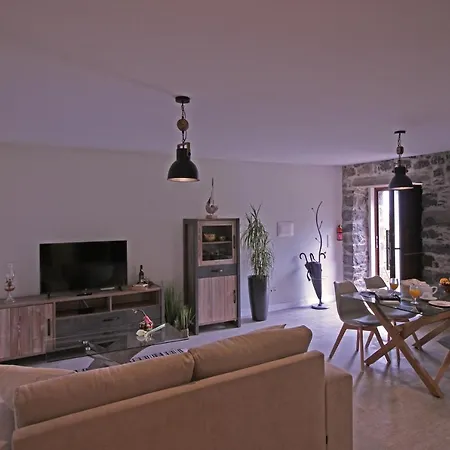 Solar Arco De Sao Jorge * Santana (Madeira)