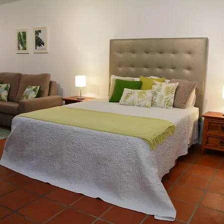 Solar Arco De Sao Jorge Lägenhet