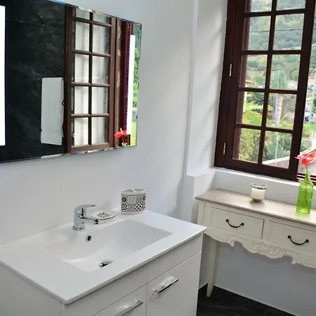 Solar Arco De Sao Jorge Lägenhet